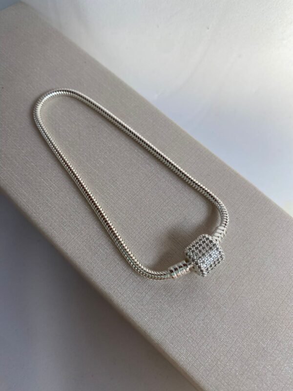 Pulseira Para Berloque Fecho Cravejado - Image 4